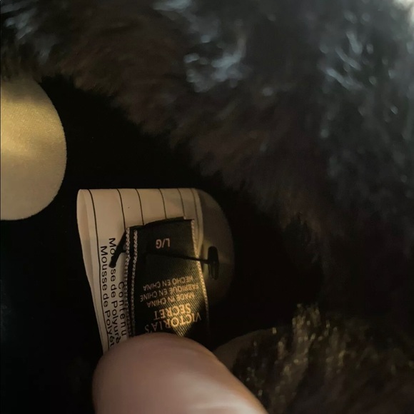 VS Victoria’s Secret slippers Black/White Polka Dots - Picture 9 of 9